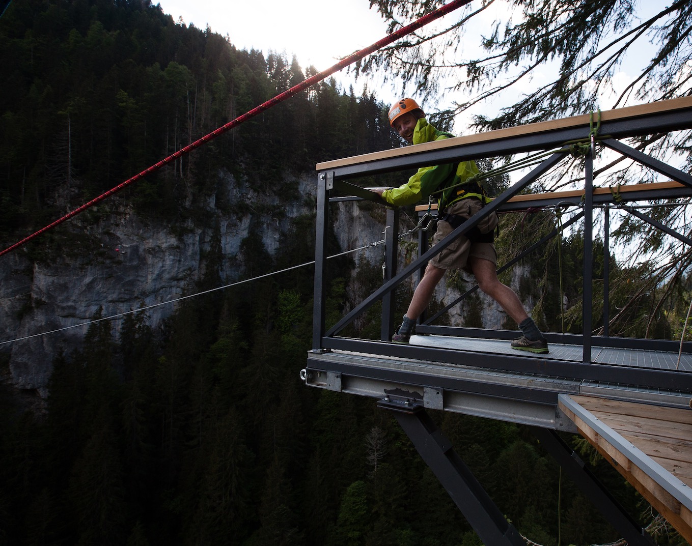 Château-d'Oex et saut pendulaire — Suisse romande